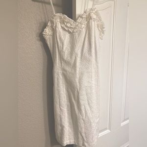 White floral dress - boutique